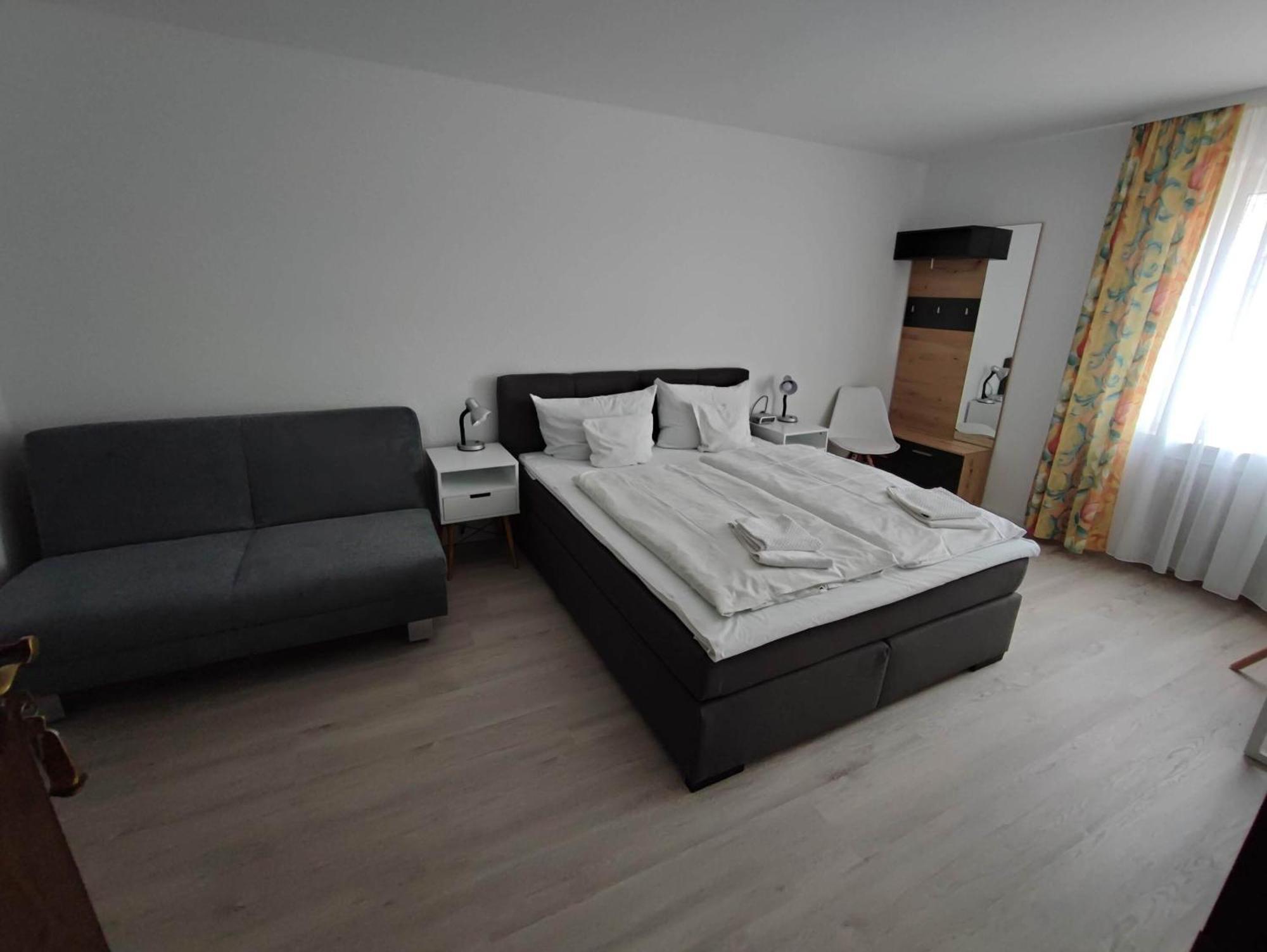 Hotel Schiff Rastatt Oda fotoğraf
