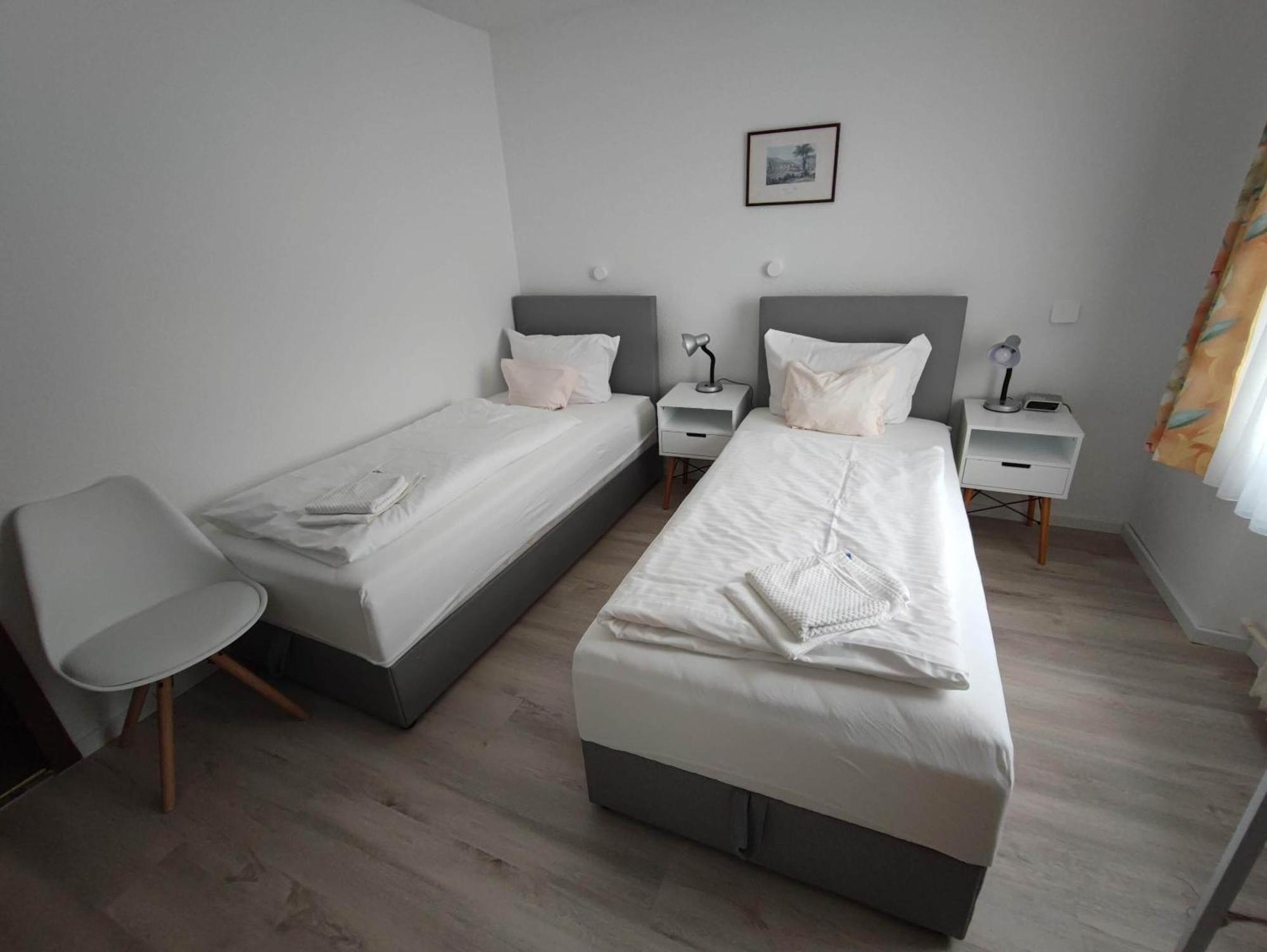 Hotel Schiff Rastatt Oda fotoğraf